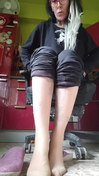 MISS WAGON VEGAN: Svěráky klanu tvůj přítel nohy tvá velká posedlost pro mé...