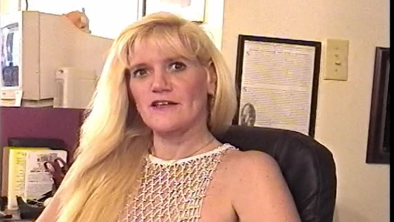 EroticEntertainment.Club: Mature Blonde MILF Spreads Wide Fingering Herself Hard