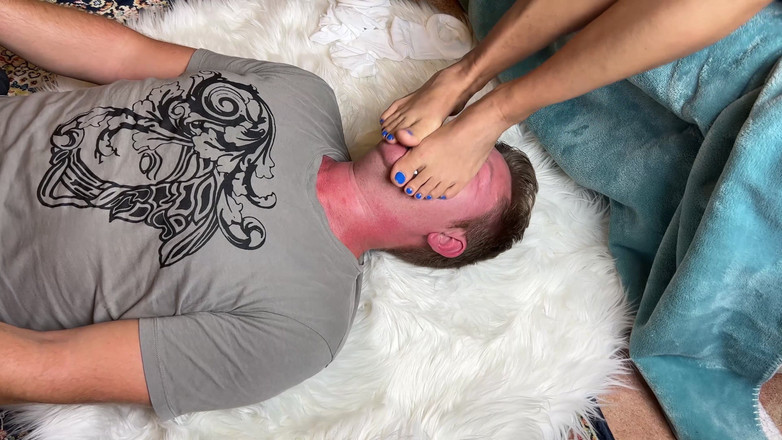 Mean Asian Wife: Bouche attachée et scotchée, domination des pieds asiatiques