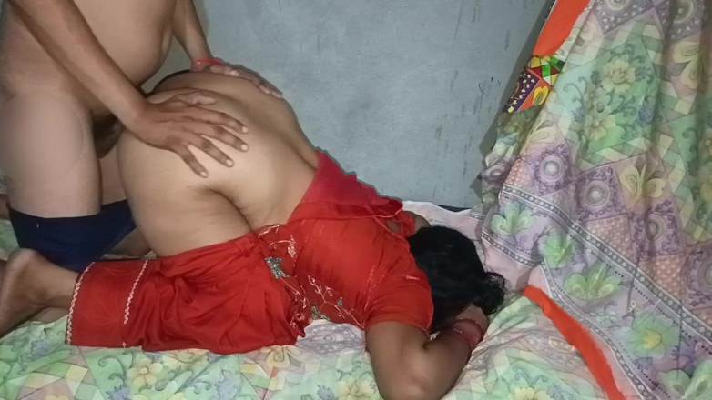 Kavita69: Virgin Young Boy Quer Jogar Um Jogo De Sexo Com...