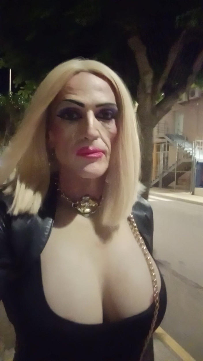 Tatiana Zorrita: Na ulici