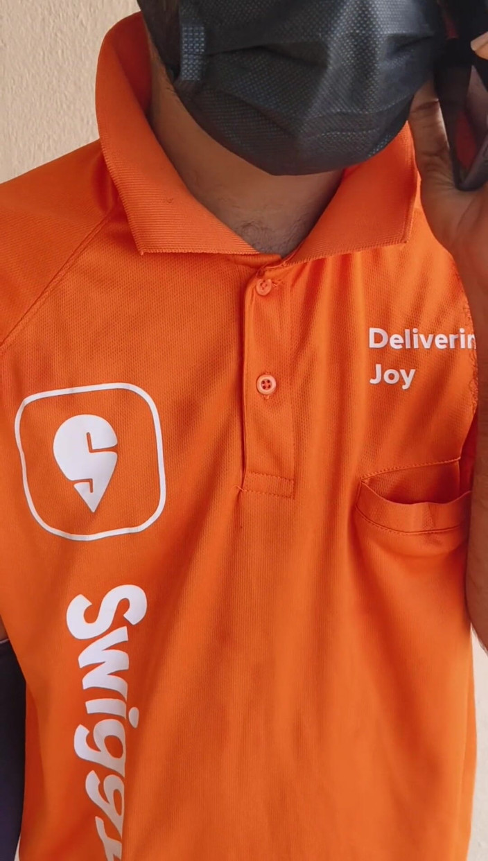 Tamil lesbian: Swiggy delivery boy em sexo quente com jovem tia