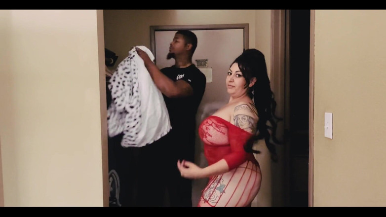 Mai'King: 女神がホテルの部屋で淫らに振る舞われる