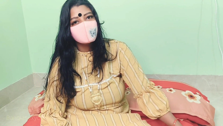 Banglasexycouple: Меня зовут Зара, сегодня я трахнул курьера