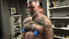 Muscle Bear Porn: Táta bonding