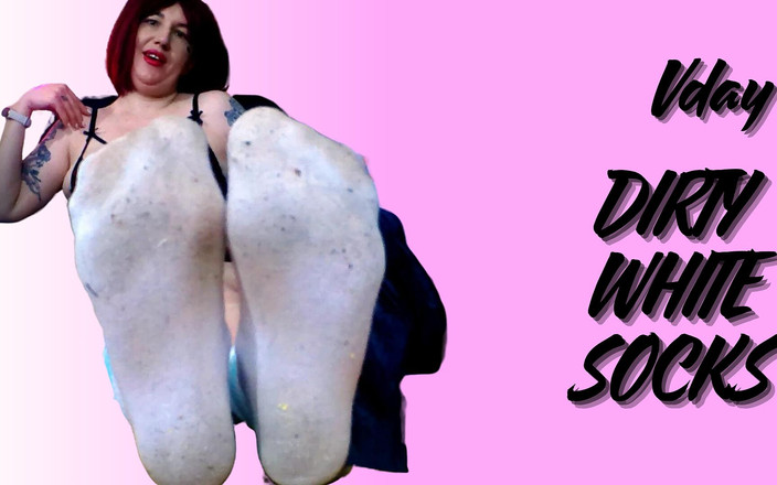 Lady_Angela: Lady Angela Valentine의 날 매우 더러운 냄새나고 냄새 나는 흰색 양말 란제리 문신 여신 밀프