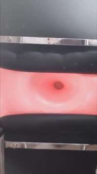 Cvičení donut ball napumpováno