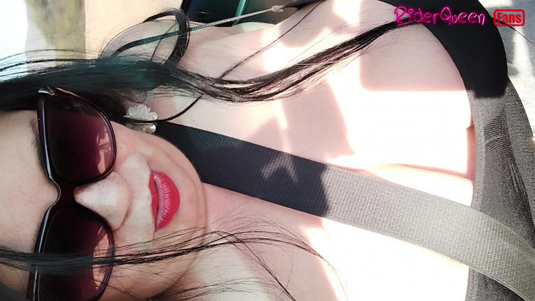 Riderqueen: 一个旅行的继母的冒险，只有慢动作粉丝