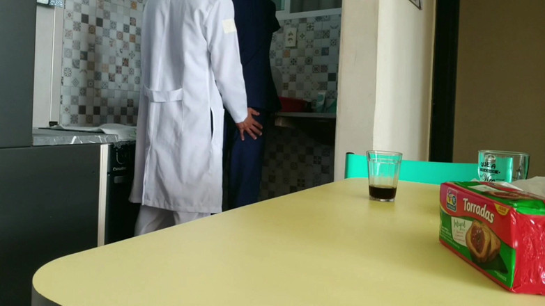 MiguellTrajano: È l'ora dell'educazione sessuale nel college con un professore di...