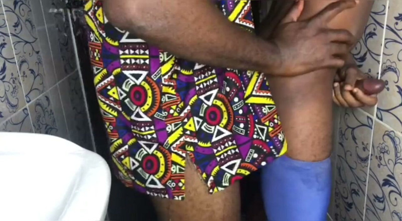 Purplecum: مارس الجنس معي في الحمام يا زوج أمي