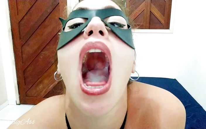 April BigAss: Big cum in my mout , gargles and cum swallow!!!