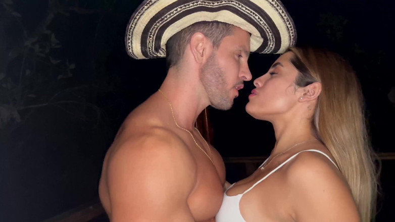 Duncan Saint: Hot Night Sex with Paula Rojas