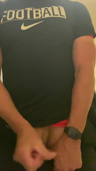 Jockdad87 Is Horny in the Bathroom Again