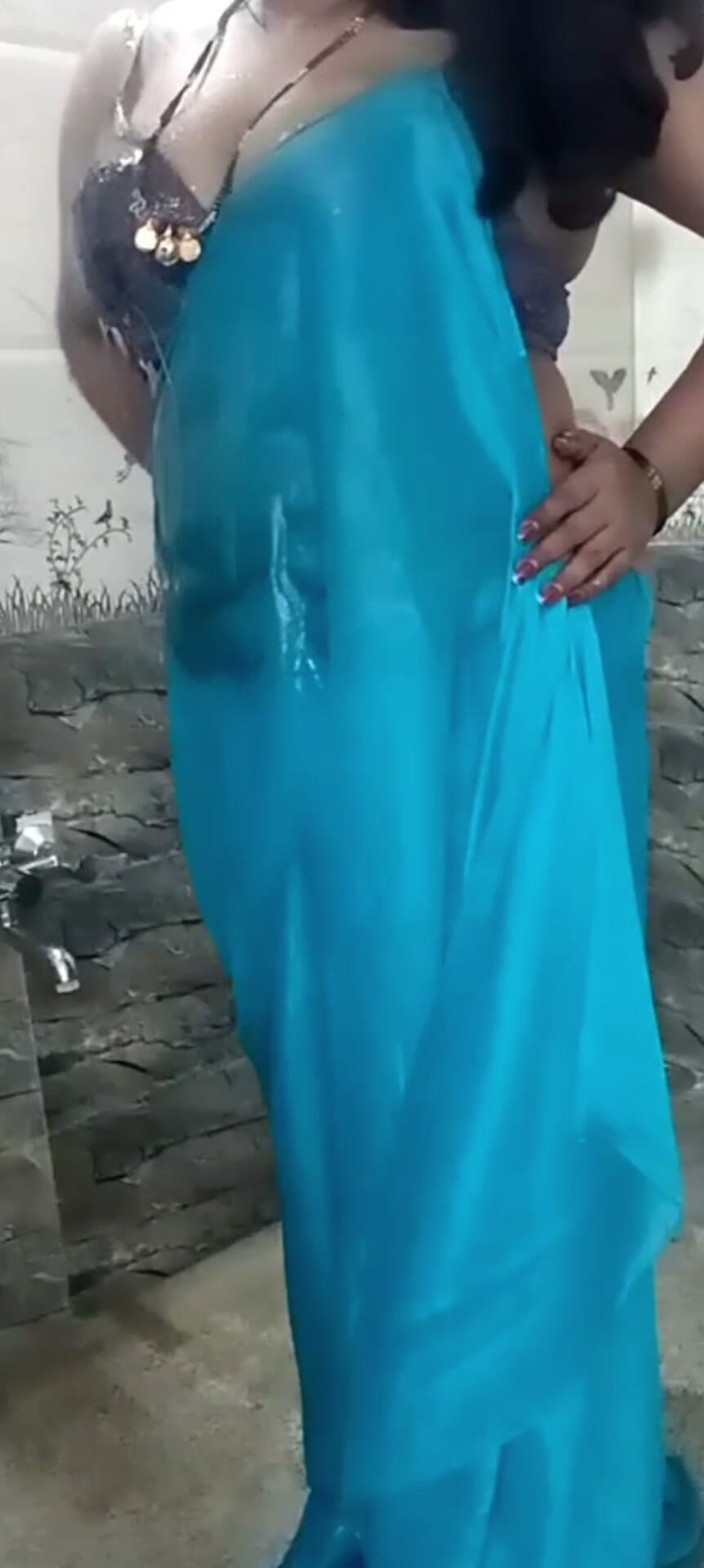 YourSexyWife: Bhabhi Ne Banyo, Kholi Choli