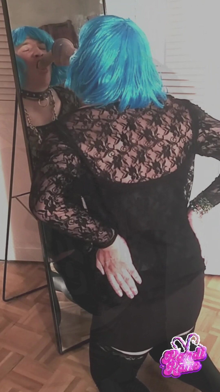 kandiKane: Kandi Kane Gets Down On Her Knees To Suck &amp; Blow...