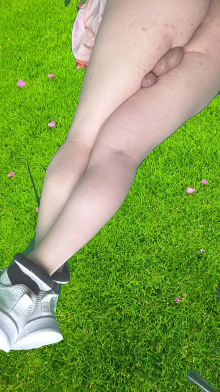 Kitty_Cross: Booty Blonde Femboy Sweet Juicy Ass Smooth Thighs Lollipop Sissy