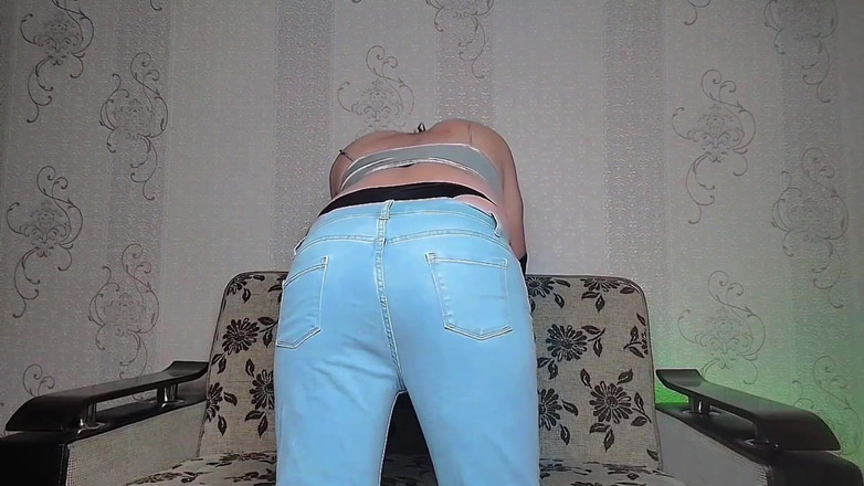 Kitty_Cross: 반짝이는 파란색 가운을 입고 천천히 떨리는 화려한 쉬멜