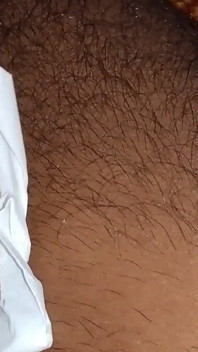 Indická přítelkyně si užívá tvrdý sex celou noc