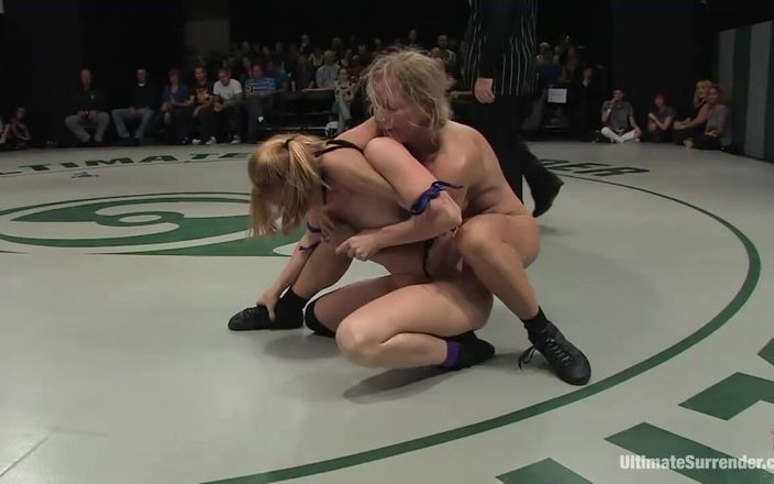 Ultimate surrender by Kink: Live Tag Team League i pirati (1-1) contro le dee (0-3)
