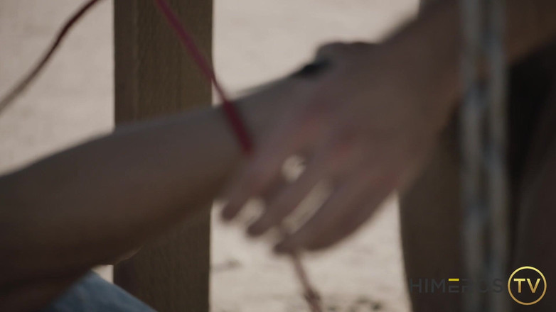 Himeros.tv: Legata per essere nutrita