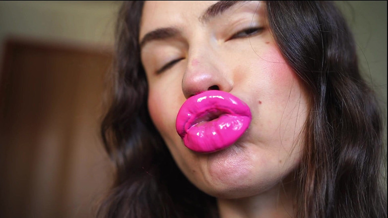 Rarible Diamond: Pembe lipglos katmanları