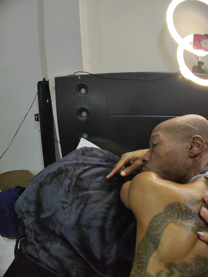 Uncut Lil Midget and Latina Freaky Friends: Holy Lil Midget și servitoare curvă supusă Bts 1