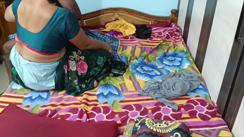Sexy sindu: Sert olgun oral seks
