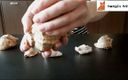 Saegin: 1[asmr] samen wrijven en schelpen krabben (niet praten)