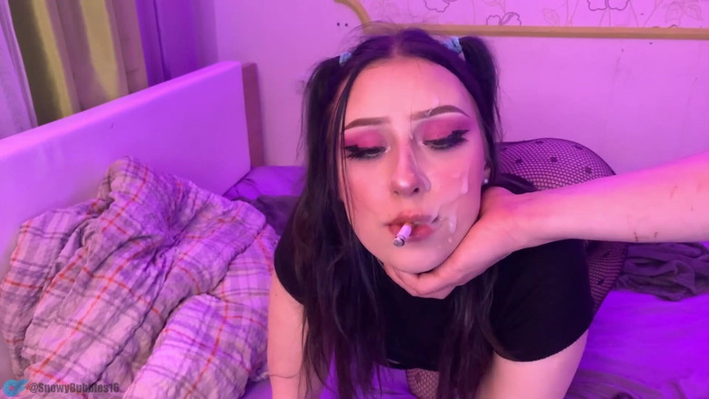 Snowy Bubbles: Video fetish merokok yang sedikit pedas