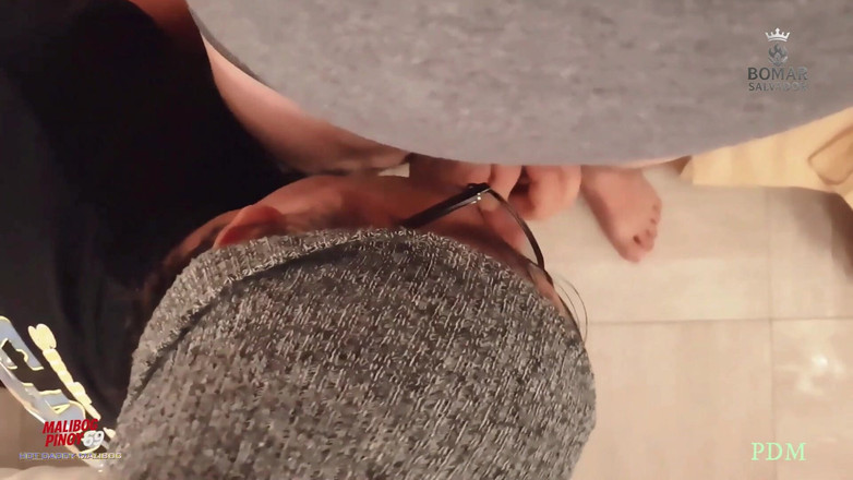 pinoy malibog: Không chỉ có bạn bè tối nay