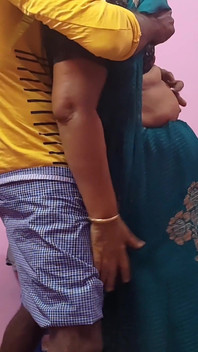 Indische tante seks met Yongboy