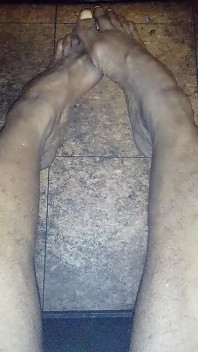 Fotfetisch extrem stor svart stanky fötter fetisch