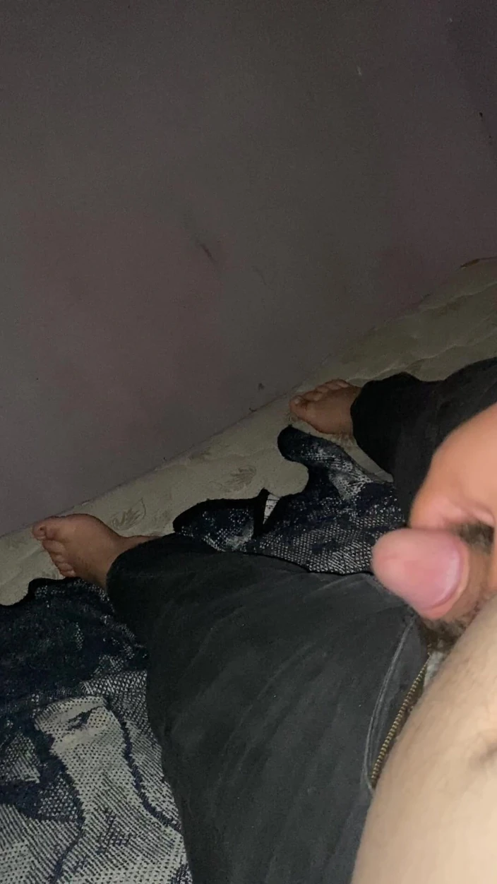 Pure: Cieszenie Się Moim Penisem W Nocy