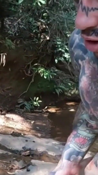 Transando Com a Novinha Na Cachoeira Amigo Filmando