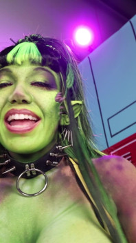 Breed the Lovesick Monstar Stepmommy! Space Jam Cosplay