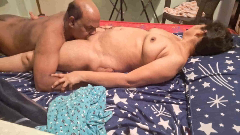 Sexy sindu: Village Beautiful Wife Sex with Husband