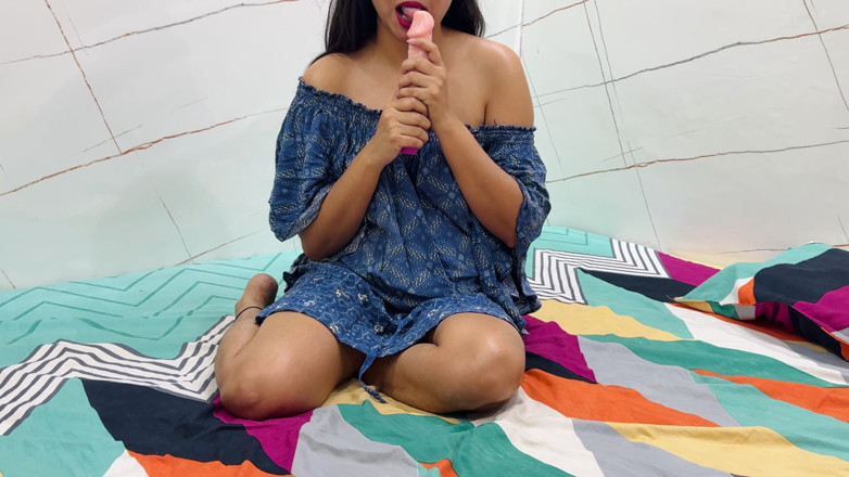 Saarabhabhi6: Sali Ko Room Mein Masturbate Karate Hue Pakda Jija Ne...