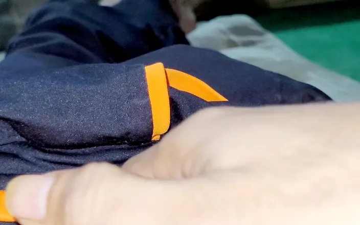 Skydesire: White Cock hand job mp4