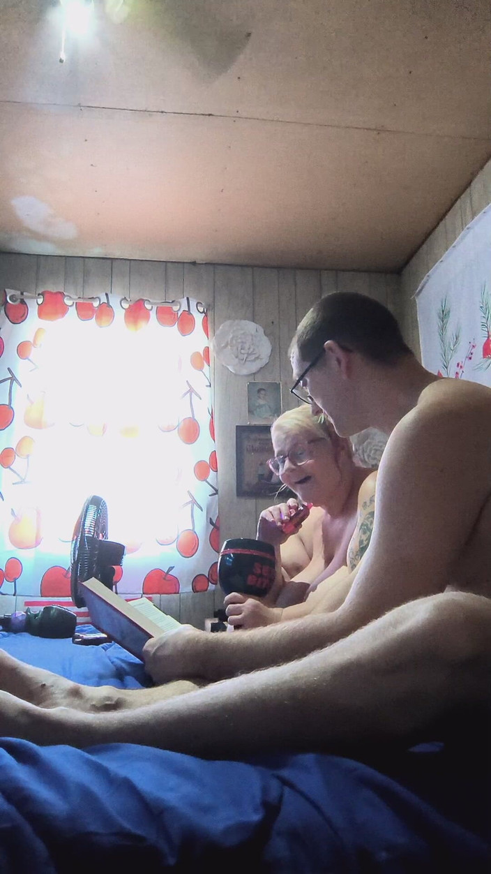 HerculesnVENUS: Via con lei. Amante una figa come nessun altro