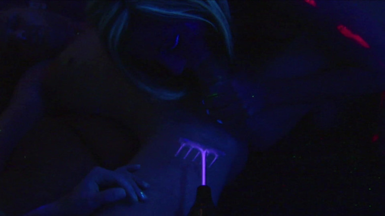 Content Candy: Grote konten sletten Austin Kincaid &amp; Lela Star delen een Amerikaanse...