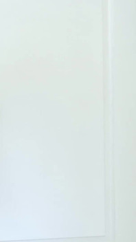 女の子は彼らの小さな穴をマッサージ