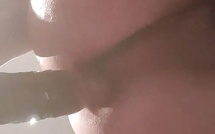 Latex cd kata: Dildo destruction