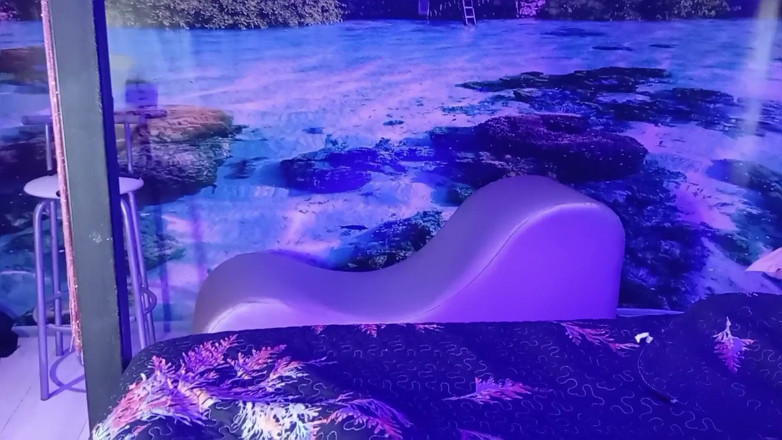 Kellyhotstepmom: I Booked Two Beds, but There Was Only One; My...