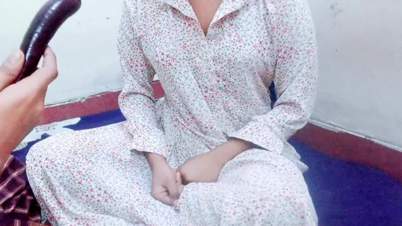 Favorite obsession: Üvey babam dildoyla parmaklarken beni aradı ve beni daha sert...