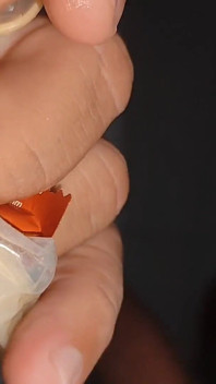 Reutilizado a Camisinha Apertada Do Papai Hetero.