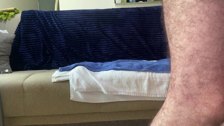 Mr Cute Cock: La miLF biricchino perde il controllo sul grosso cazzo nero...