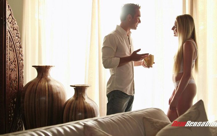 FamilyXXX: Скарлетт дякує своєму зведеному братові