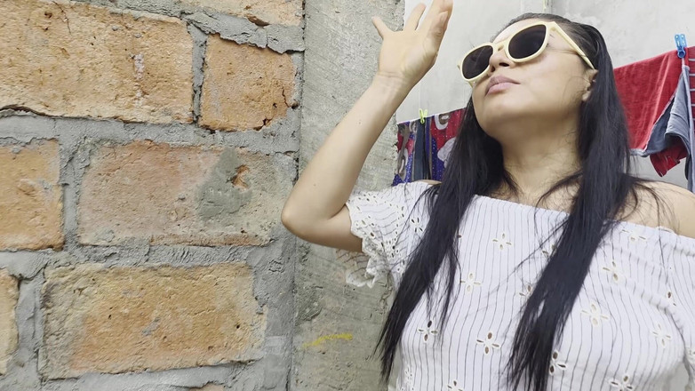 NEGRITA SEXY: Thirsty Stepmom Helps Dirty Stepson Clean up: Intense Creampie & Squirt