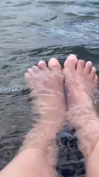 Current Between My Toes