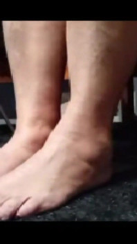 A Friend Cumming on My Feet 1